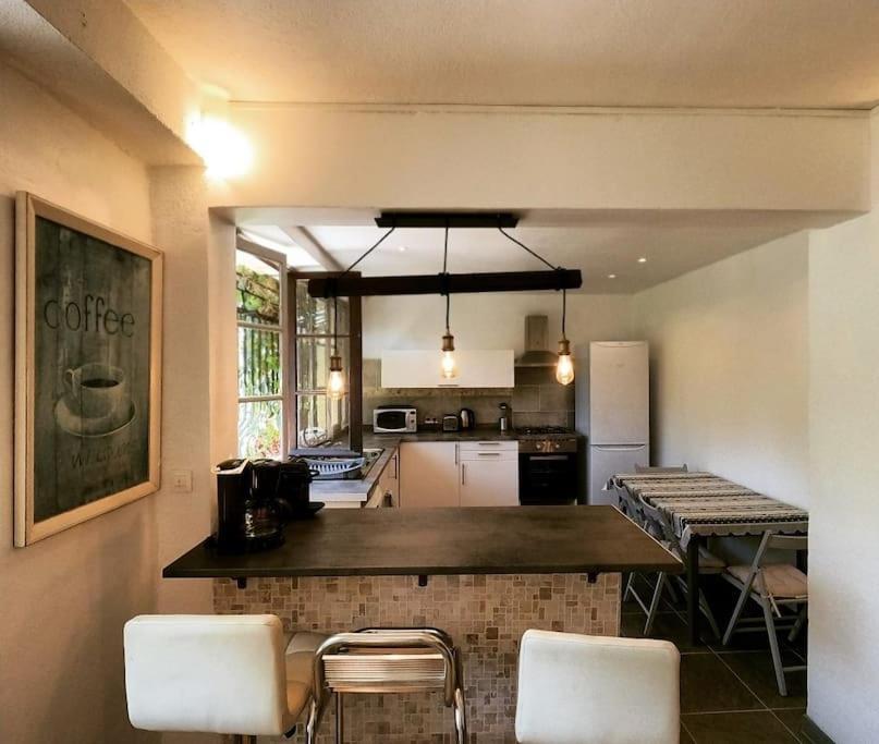 Charmant Rez De Villa Climatise Renove, 90M2 Avec Parking Cassis Ngoại thất bức ảnh