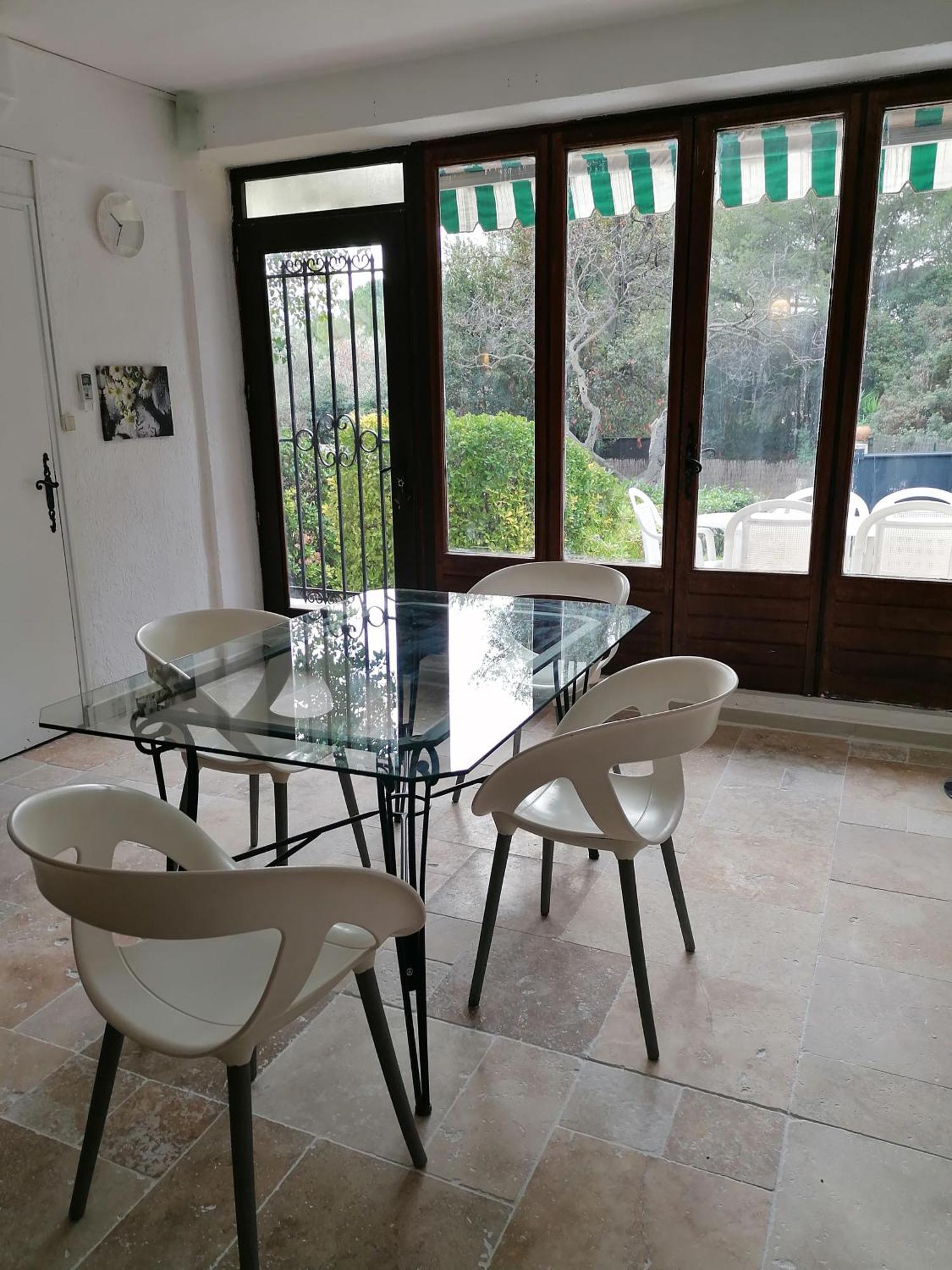 Charmant Rez De Villa Climatise Renove, 90M2 Avec Parking Cassis Ngoại thất bức ảnh